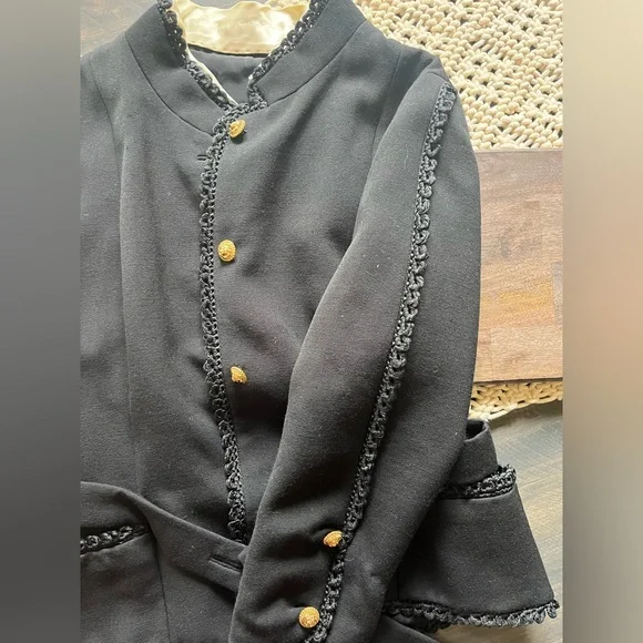 Holt Renfrew Vintage Black Wool Jacket & Skirt Set Size 6 Excellent - Picture 5 of 15